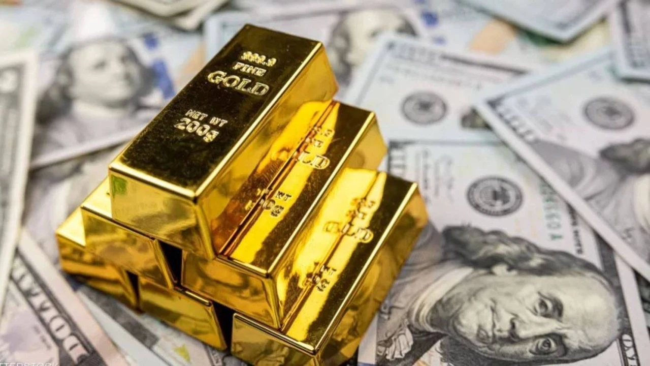 هبوط أسعار الذهب بفعل قوة الدولار المتزايدة